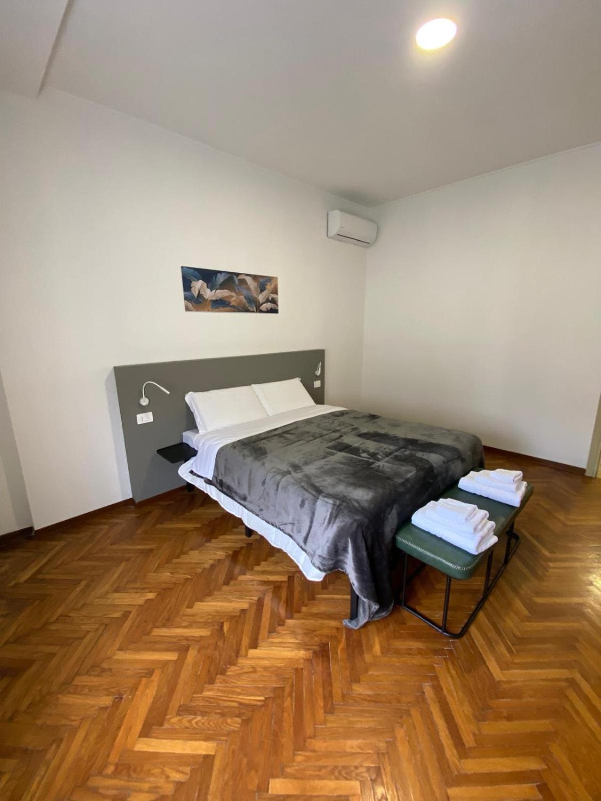 Megaride'S Dependance Hotell Como Eksteriør bilde