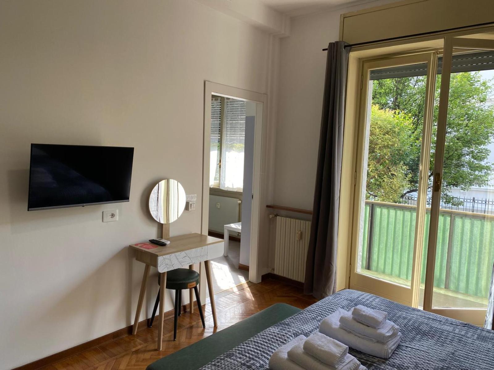 Megaride'S Dependance Hotell Como Eksteriør bilde